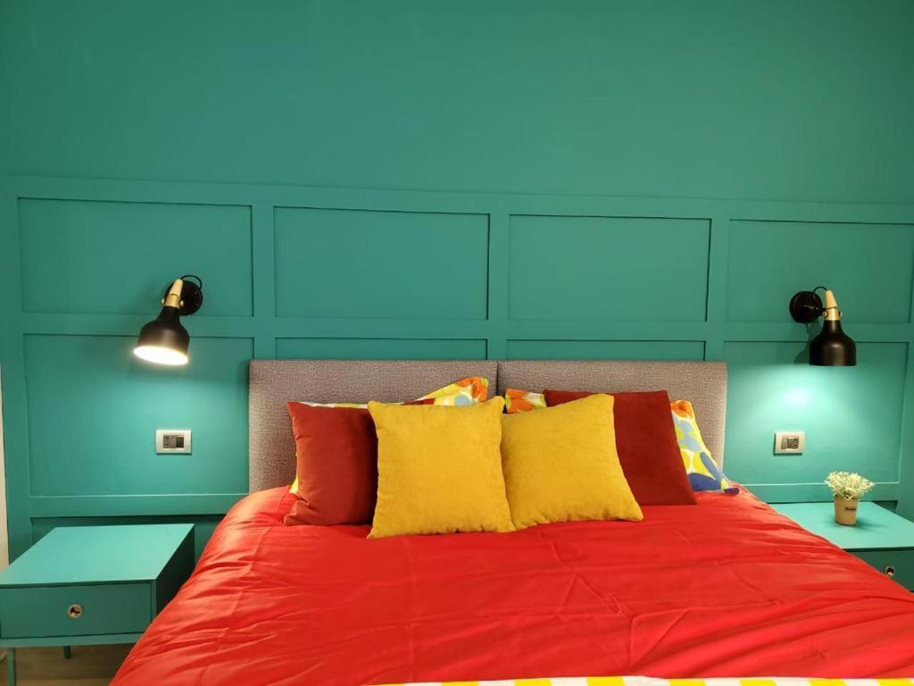 Helga'S Deluxe 3 Apartment Tiranë Eksteriør bilde